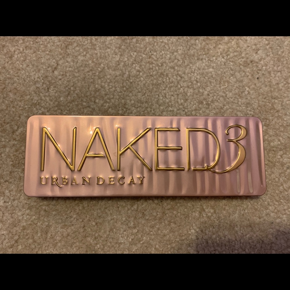 Naked 3 Eyeshadow Palette